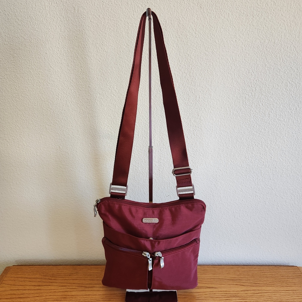 Baggallini Wine Crossbody Bag